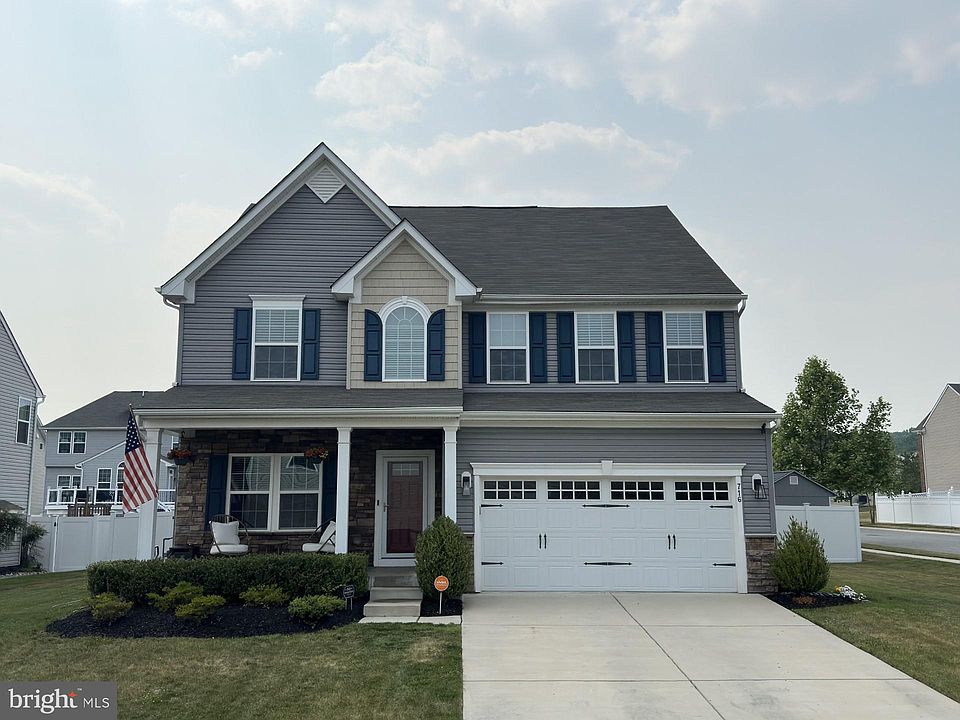 1st image of 716 Turkana Cir