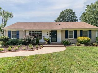 3926 Medallion Dr, Charlotte, NC 28205