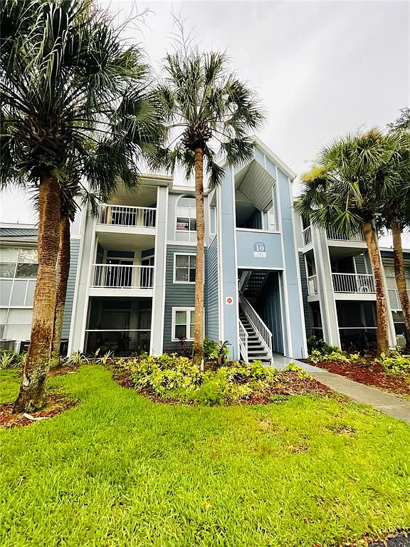 1 bed, 1.0 bath, 648 sqft, $1,050 — Photo 1