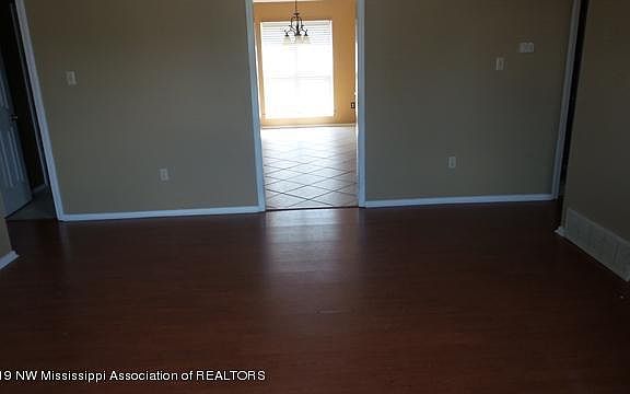 4th image of 10347 Amanda Dr