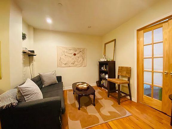 4th image of 406 15th St #1C