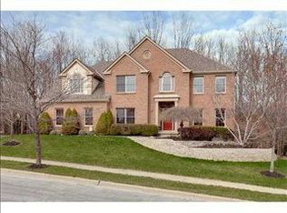 440 Shale Ridge Ct, Powell, OH 43065