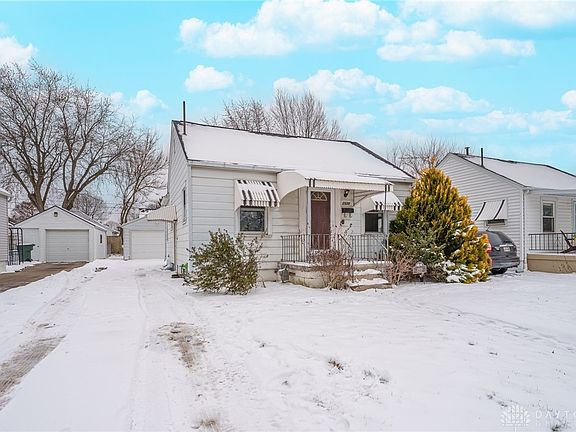 2nd image of 2920 Lansing Dr