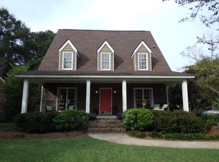 704 Bradburn Dr, Mount Pleasant, SC 29464