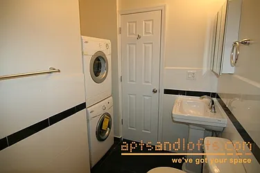 Rented by aptsandlofts.com