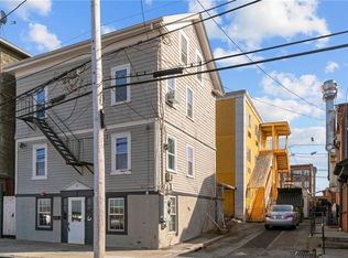 112 Spruce St, Providence, RI 02903