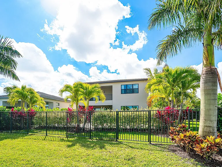 8233 Crystal Downs Ave — Photo 55
