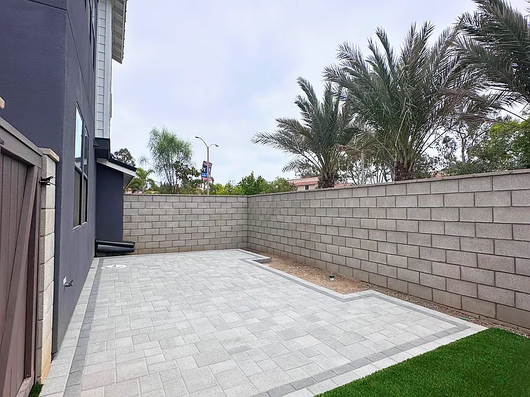 Side yard