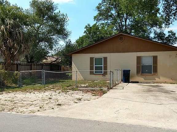 3rd image of 2906 E 22nd Ave