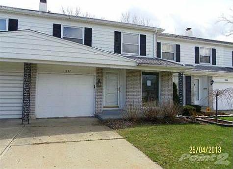 1st image of 1937 Laurel Oak Dr