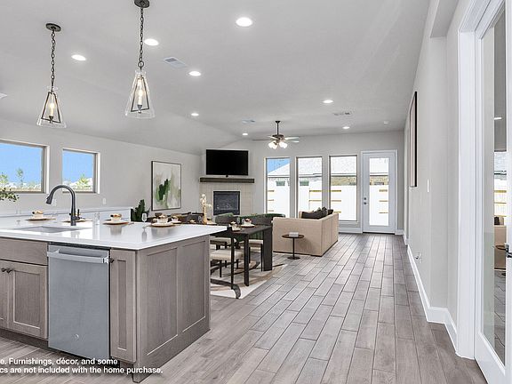 3rd image of 15987 Mahogany Mist Dr