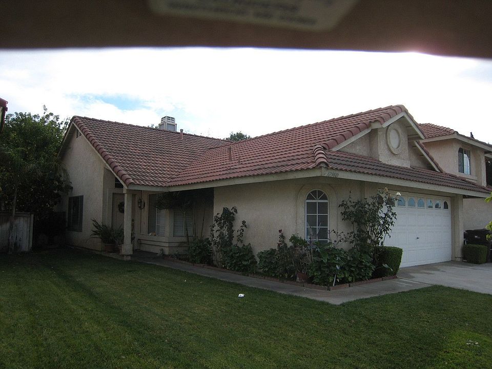 COMPLIMENTS OF PARK PLACE REAL ESTATE