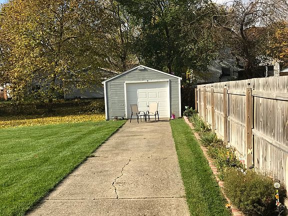 2nd image of 2205 Denwood Ave SW