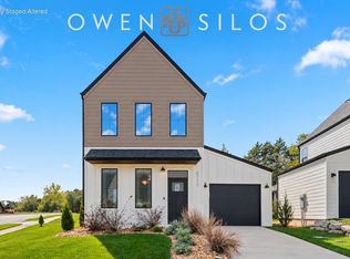 5773 S Trailside Cir, Springfield, MO 65810