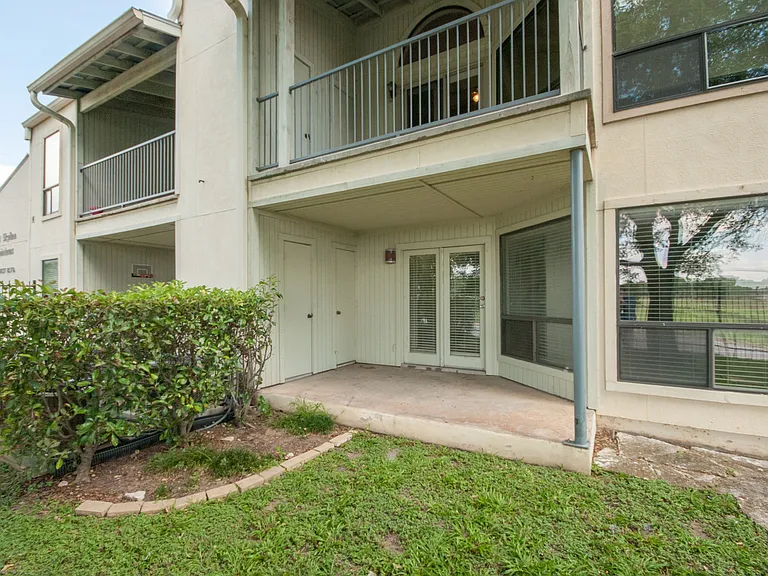 3840 Far West Blvd #102 — Photo 24