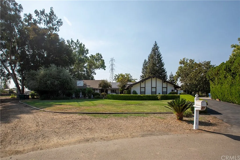 2501 E Sea Breeze Ct photo 1