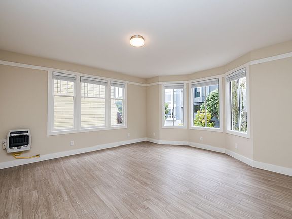 3rd image of 390 Liberty St #12