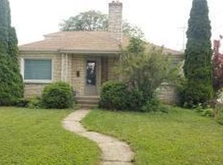 3121 S 33rd St, Milwaukee, WI 53215