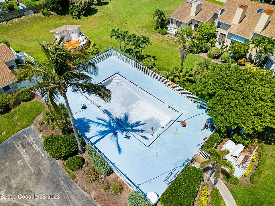 1st image of 103 La Costa St #5
