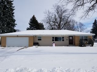 1804 N Cleveland St, Lexington, NE 68850