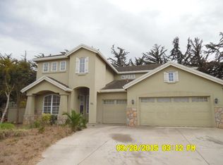 25 Elizabeth Cir, Salinas, CA 93906