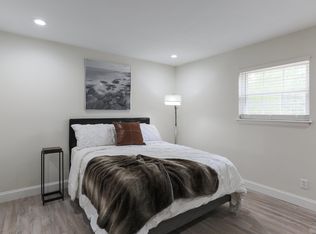 2006 House Ave APT 14, Durham, NC 27707