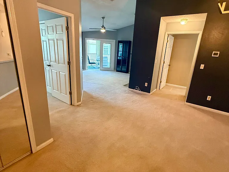 700 Ironwood Dr #728 — Photo 5