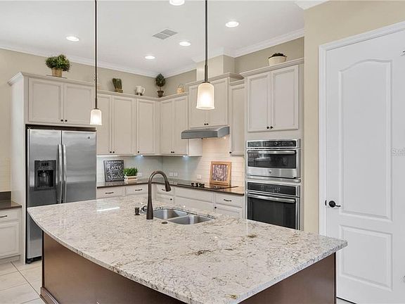 3rd image of 8542 Tavistock Lakes Blvd