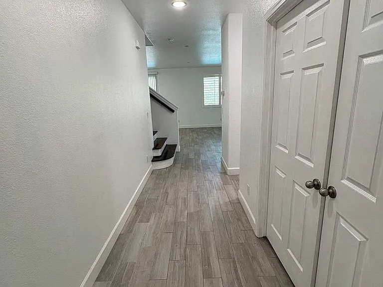 3726 N Shady Ct — Photo 24