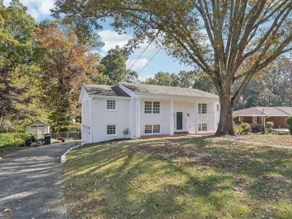 1216 June Dr, Decatur, GA 30035