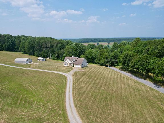 4th image of 460 Nagle Rd