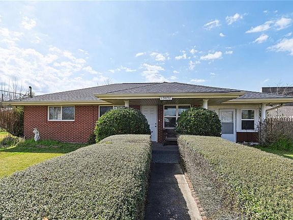 2nd image of 15457 River Rd