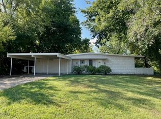 3701 SW 29th Ter #1 & 2, Topeka, KS 66614