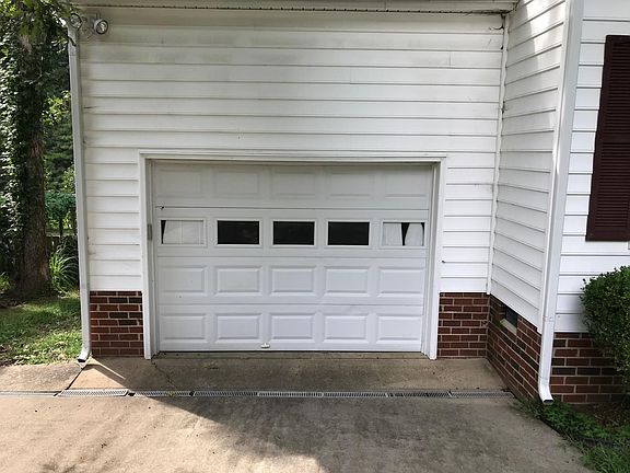 4th image of 1920 Boardman Ln