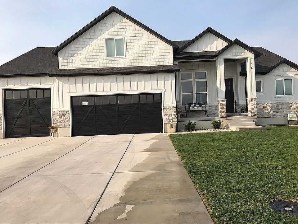1st image of 34 Pier Pl