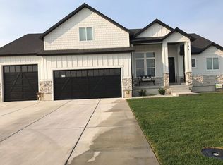 34 Pier Pl, Stansbury Park, UT 84074