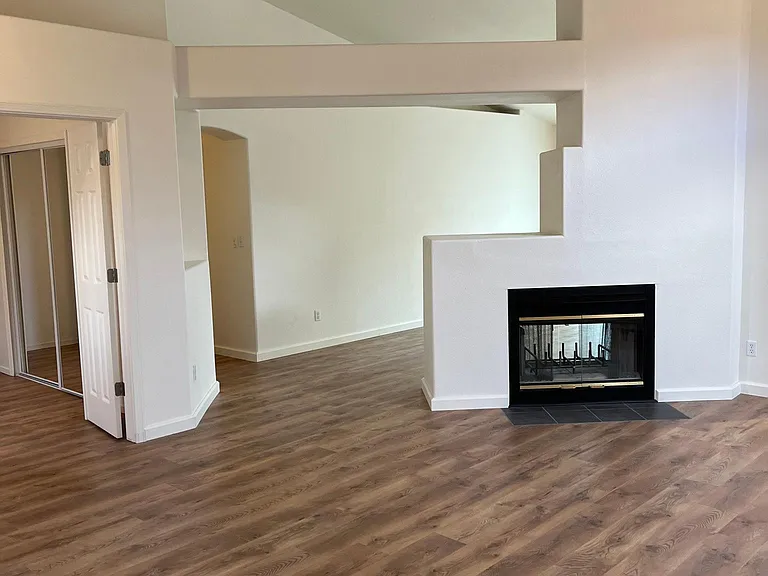 2247 Bright Star Ave — Photo 6