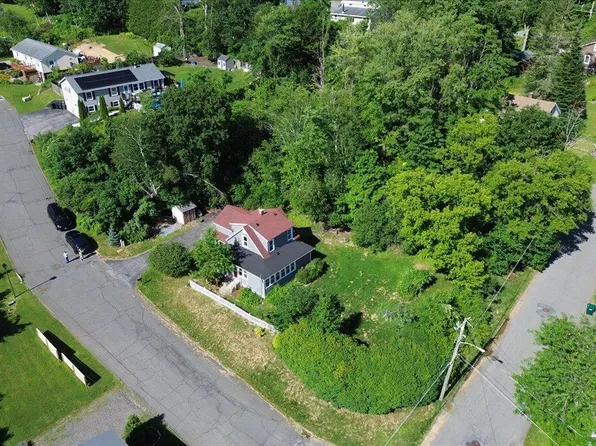 97 Barth St, North Adams, MA 01247