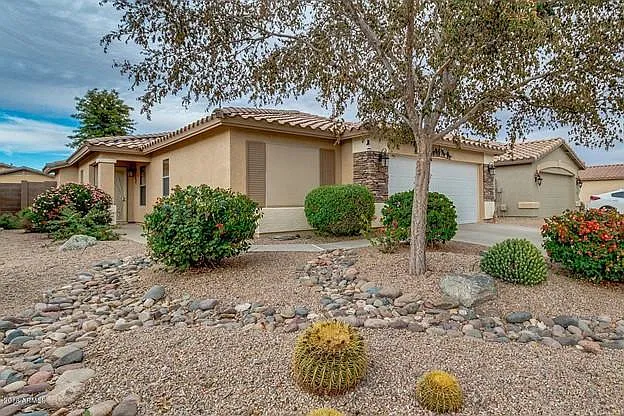 Building Photo - 43876 W Bedford Dr