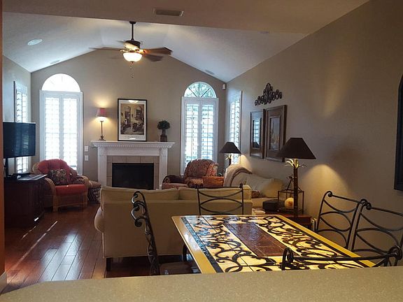 4th image of 4326 Edgewater Crossing Dr