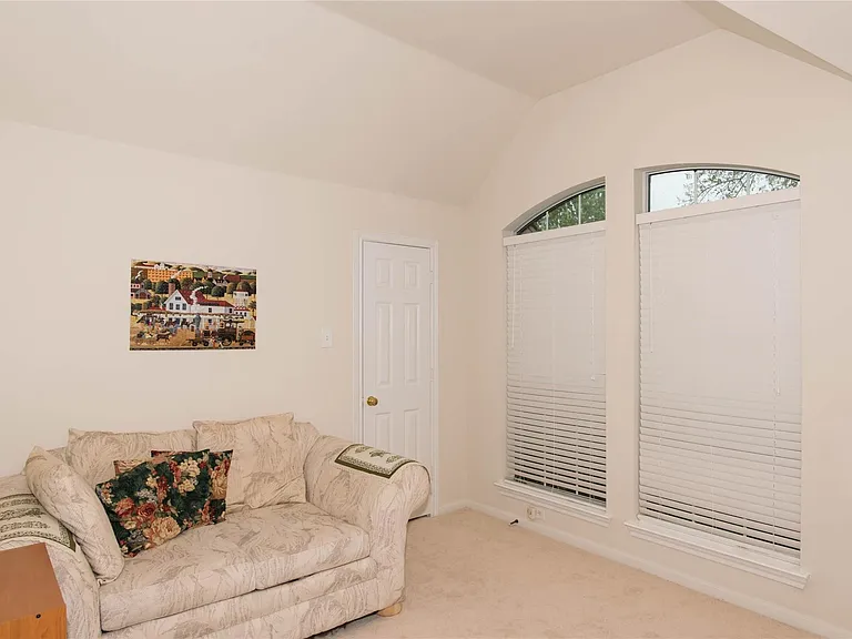 9115 Sunny Ridge Dr — Photo 13