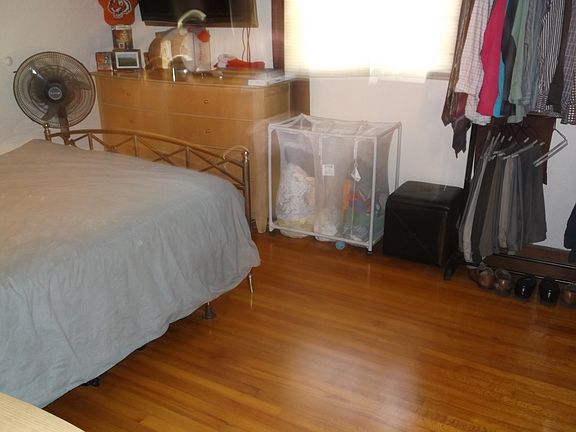 4th image of 500 Bryn Mawr St