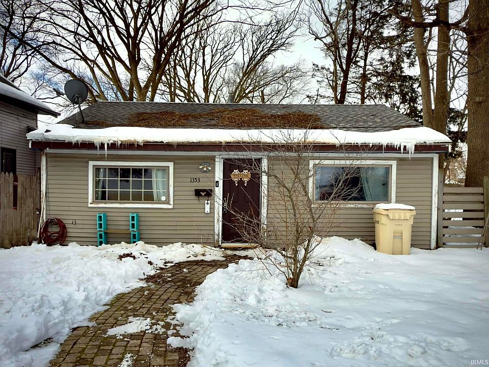 1st image of 1353 N Olive St