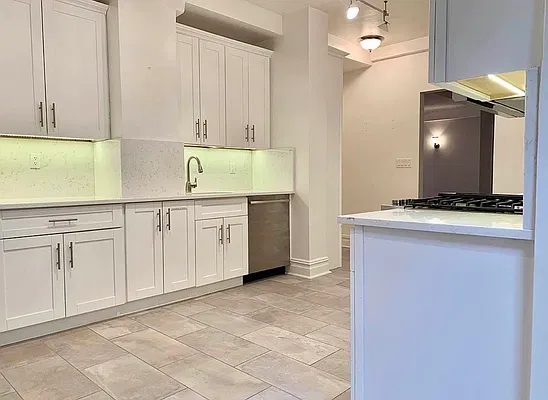 Kitchen, photo 3