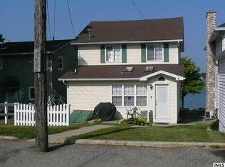 2292 Bartlett Rd, Pleasant Lake, MI 49272