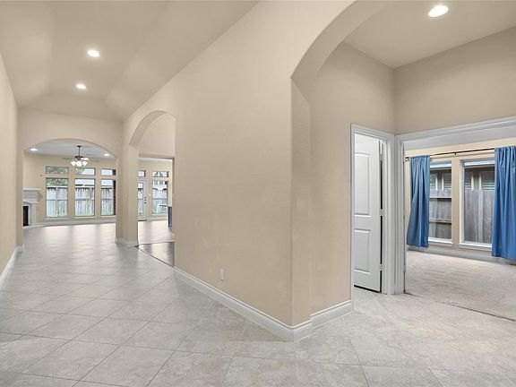5th image of 6707 Miller Shadow Ln