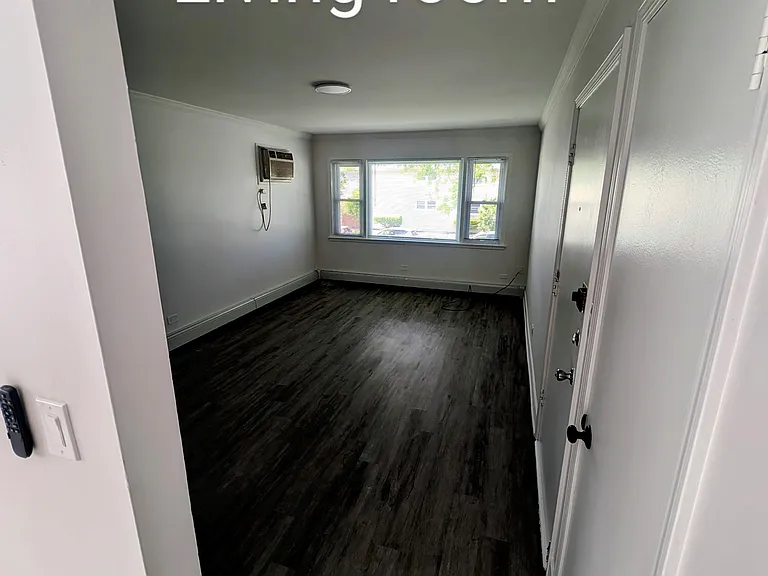 9125 Sahler Ave #2W — Photo 9