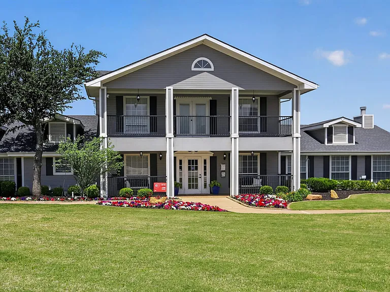 Southfork (Denton) — Photo 6