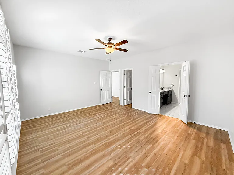 8906 Brae Ridge Dr — Photo 12