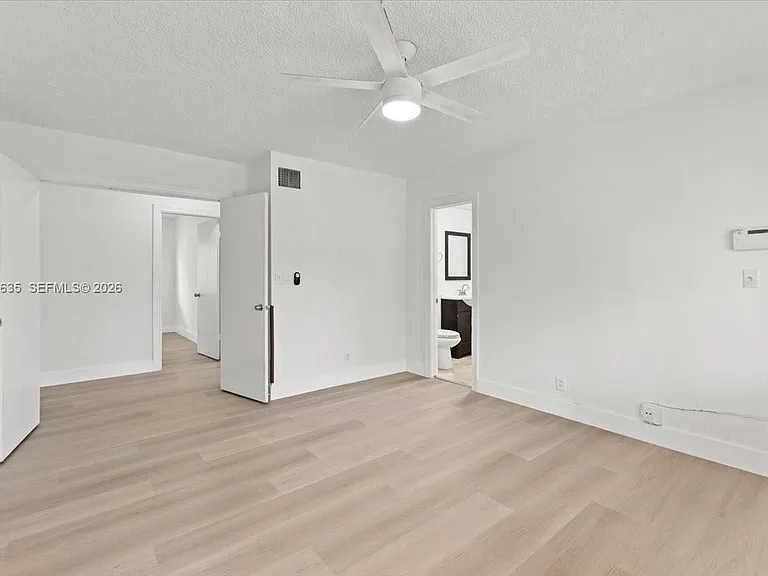 181 Wimbledon Lake Dr #181 — Photo 17